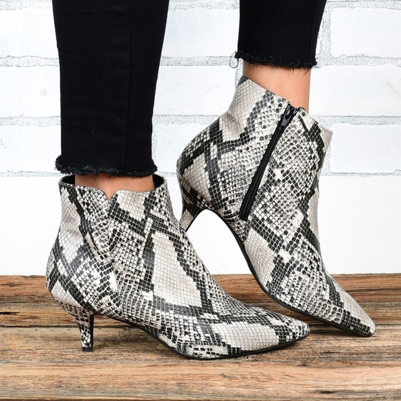 BAMBOO Shoes - NEW🔥 Python Snake Kitten Heel Ankle Booties Boots